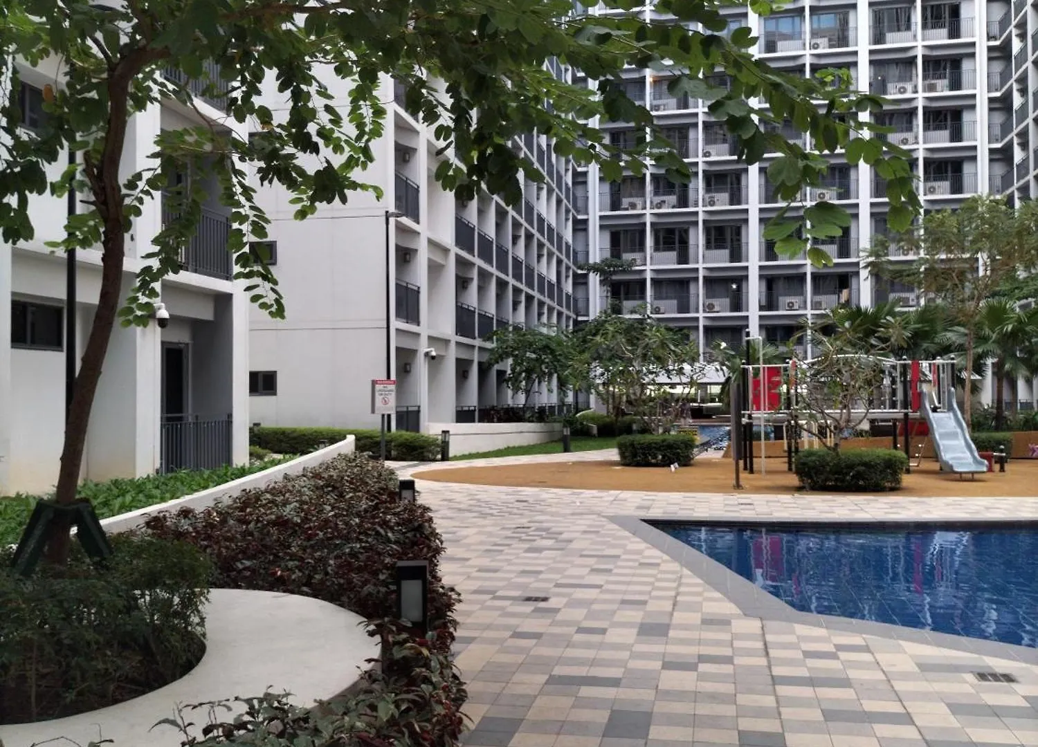 Comfy 19 Shore2 Residence Tower2 Pasay